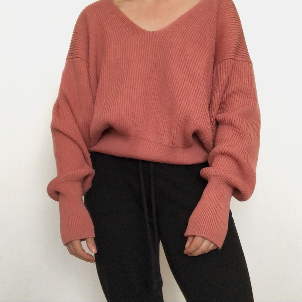 Free People pink v neck sweater